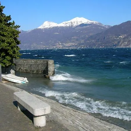 Sleeps 6 Pool Menaggio