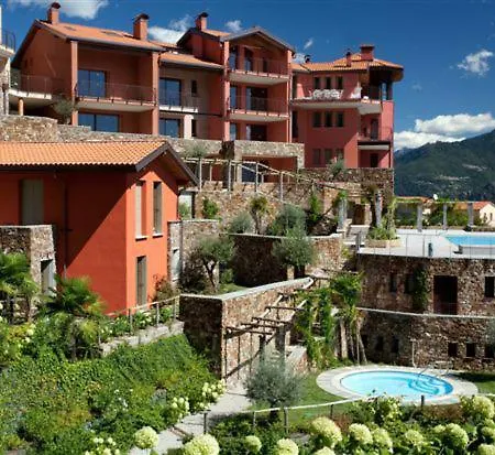 Sleeps 6 Pool